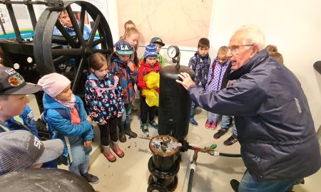 Ferienkinder mit interessantem Wanderausflug